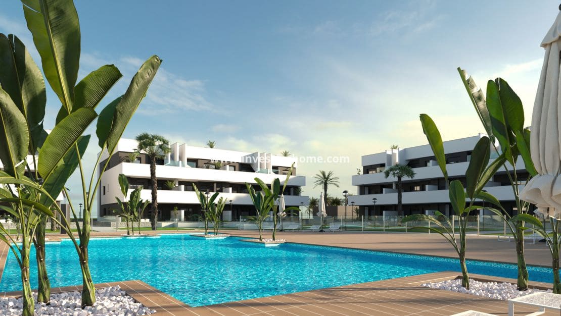 2 sypialnia Apartament na sprzedaż w Guardamar del Segura z basenem - 222 000 € (Ref: 10158444)