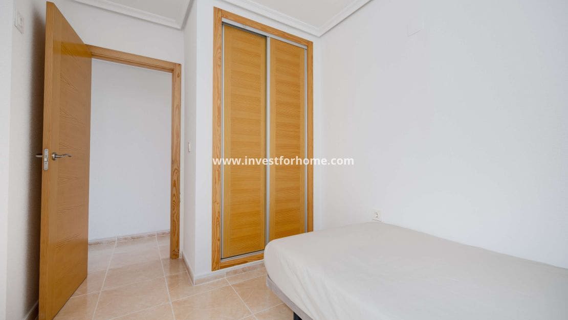 1 Zimmer Apartment zu verkaufen in San Fulgencio mit Pool Garage - 180.000 € (Ref: 10158446)