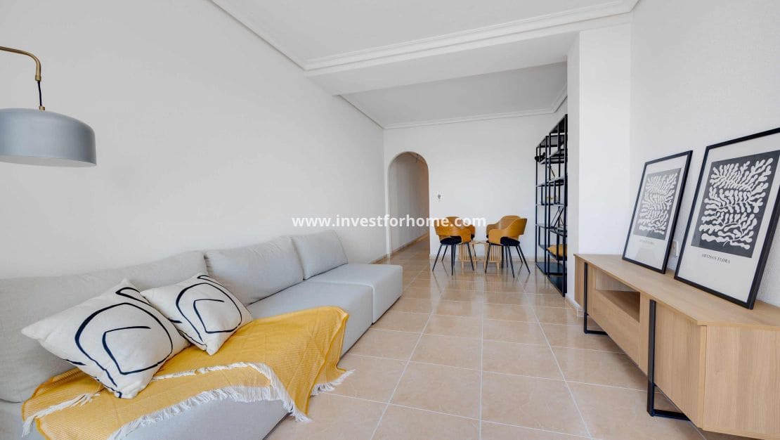 1 Zimmer Apartment zu verkaufen in San Fulgencio mit Pool Garage - 180.000 € (Ref: 10158446)