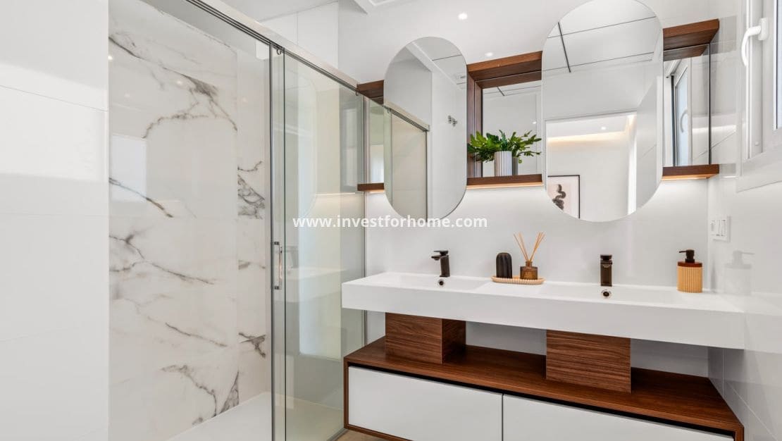3 bedroom Apartment for sale in Rojales with pool garage - € 380,540 (Ref: 10158447)