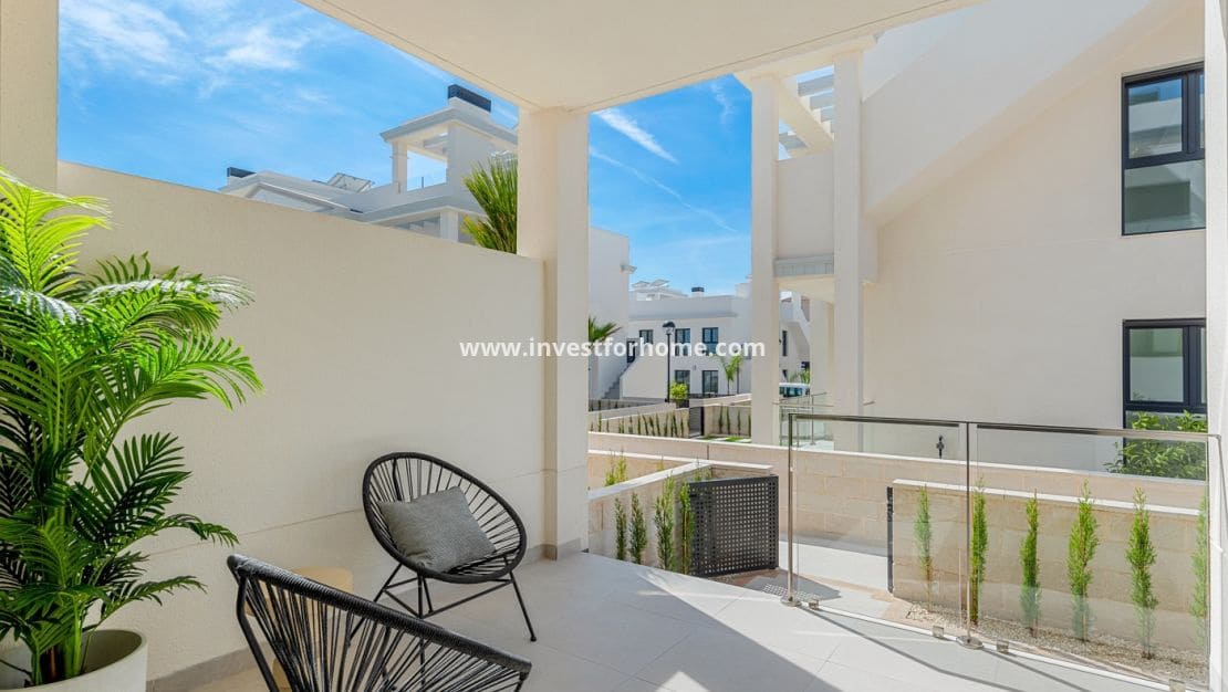 3 bedroom Apartment for sale in Rojales with pool garage - € 380,540 (Ref: 10158447)