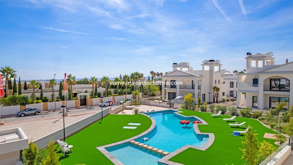 3 bedroom Apartment for sale in Rojales with pool garage - € 380,540 (Ref: 10158447)