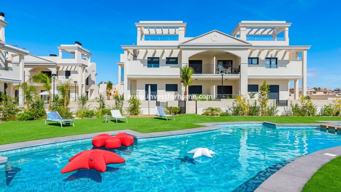 3 bedroom Apartment for sale in Rojales with pool garage - € 380,540 (Ref: 10158447)
