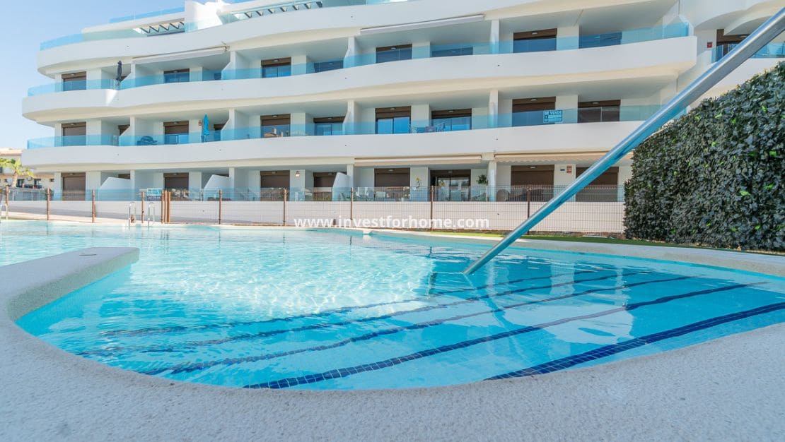 2 quarto Apartamento para venda em Orihuela Costa com piscina - 499 000 € (Ref: 10158457)