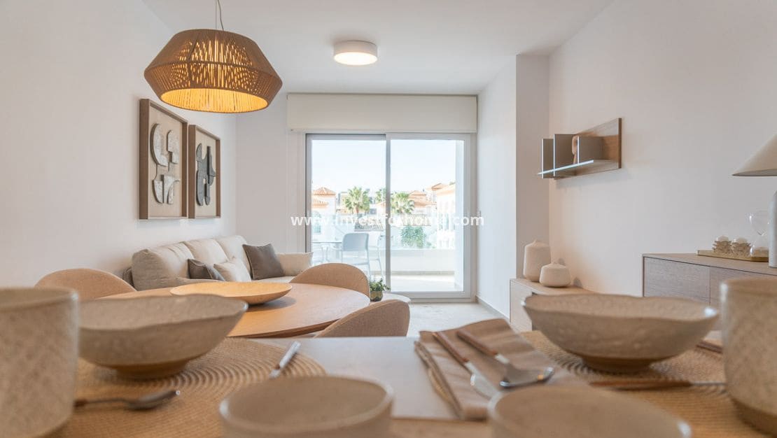 2 quarto Apartamento para venda em Orihuela Costa com piscina - 499 000 € (Ref: 10158457)