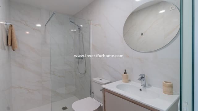 2 bedroom Apartment for sale in Playa Flamenca, Orihuela with pool - € 499,000 (Ref: 10158457)
