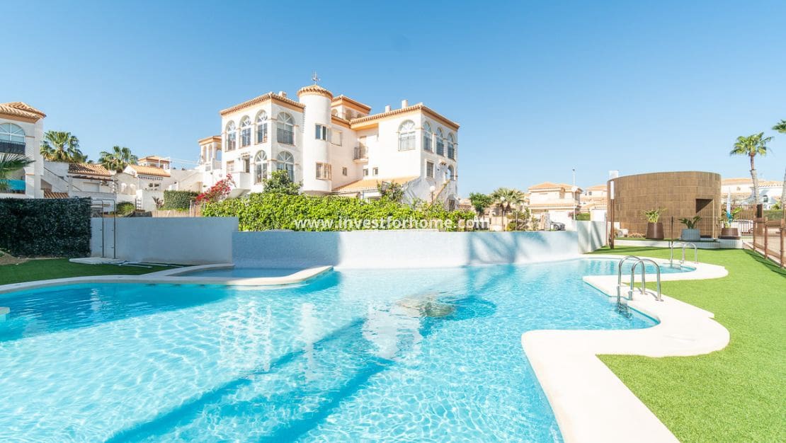 2 quarto Apartamento para venda em Orihuela Costa com piscina - 499 000 € (Ref: 10158457)