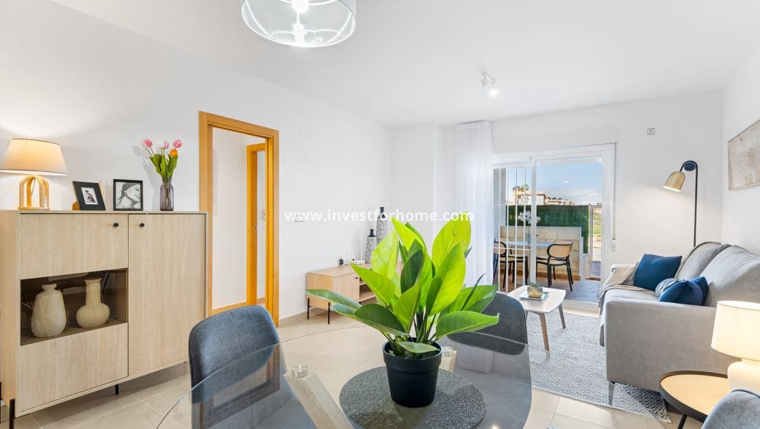 2 sovrum Lägenhet till salu i Orihuela Costa med pool - 240 500 € (Ref: 10158458)