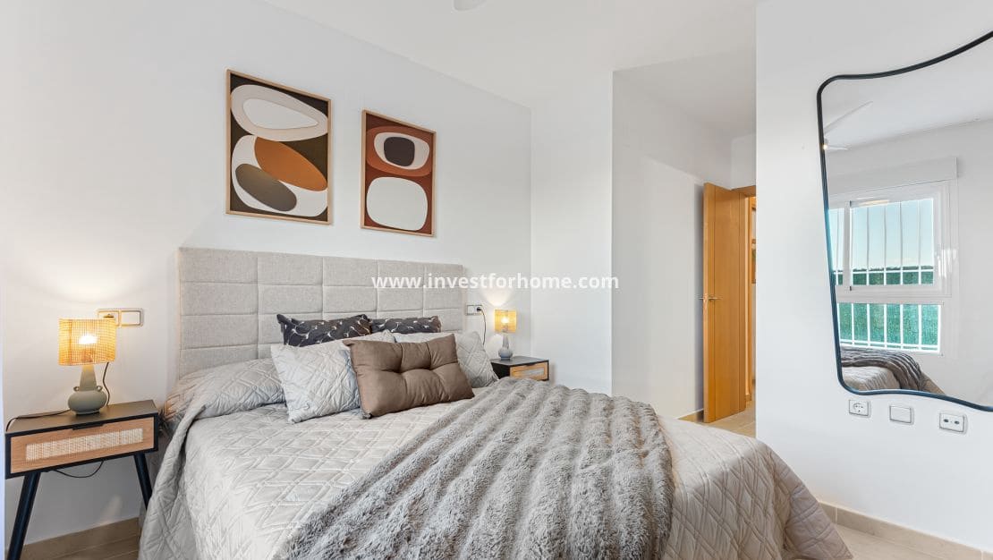 2 sovrum Lägenhet till salu i Orihuela Costa med pool - 240 500 € (Ref: 10158458)