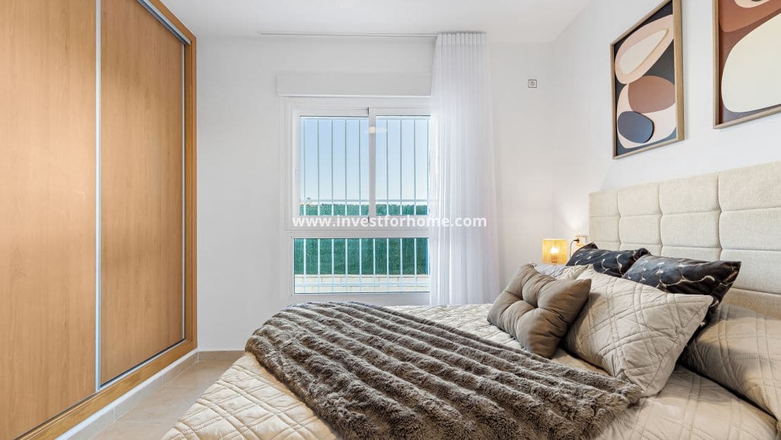 2 sovrum Lägenhet till salu i Orihuela Costa med pool - 240 500 € (Ref: 10158458)