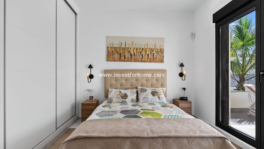 3 slaapkamer Villa te koop in Bigastro met zwembad garage - € 384.000 (Ref: 10162477)