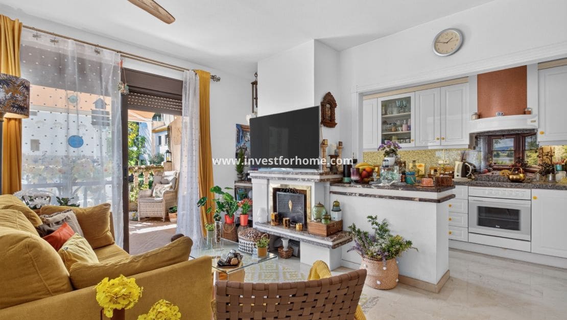 3 bedroom Apartment for sale in Las Ramblas Golf with pool garage - € 255,000 (Ref: 10167438)