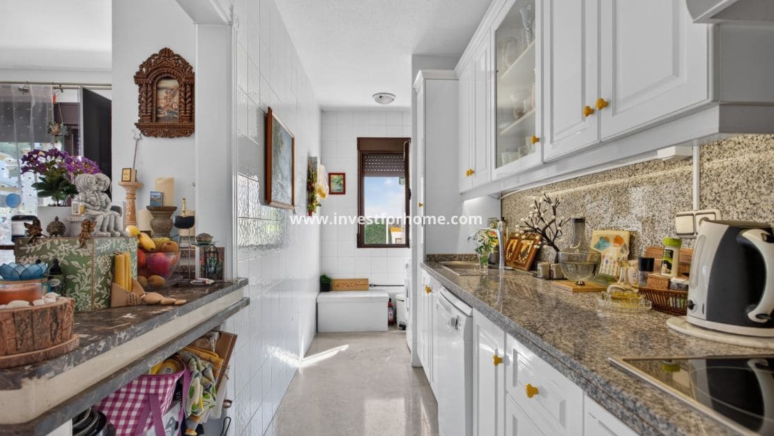 3 bedroom Apartment for sale in Las Ramblas Golf with pool garage - € 255,000 (Ref: 10167438)