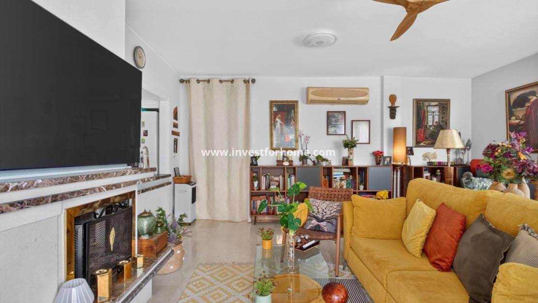 3 bedroom Apartment for sale in Las Ramblas Golf with pool garage - € 255,000 (Ref: 10167438)
