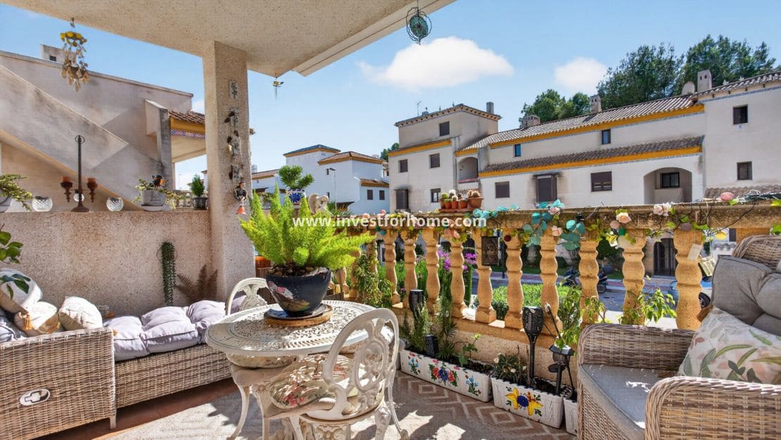 3 bedroom Apartment for sale in Las Ramblas Golf with pool garage - € 255,000 (Ref: 10167438)