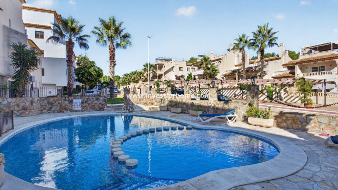 3 bedroom Apartment for sale in Las Ramblas Golf with pool garage - € 255,000 (Ref: 10167438)