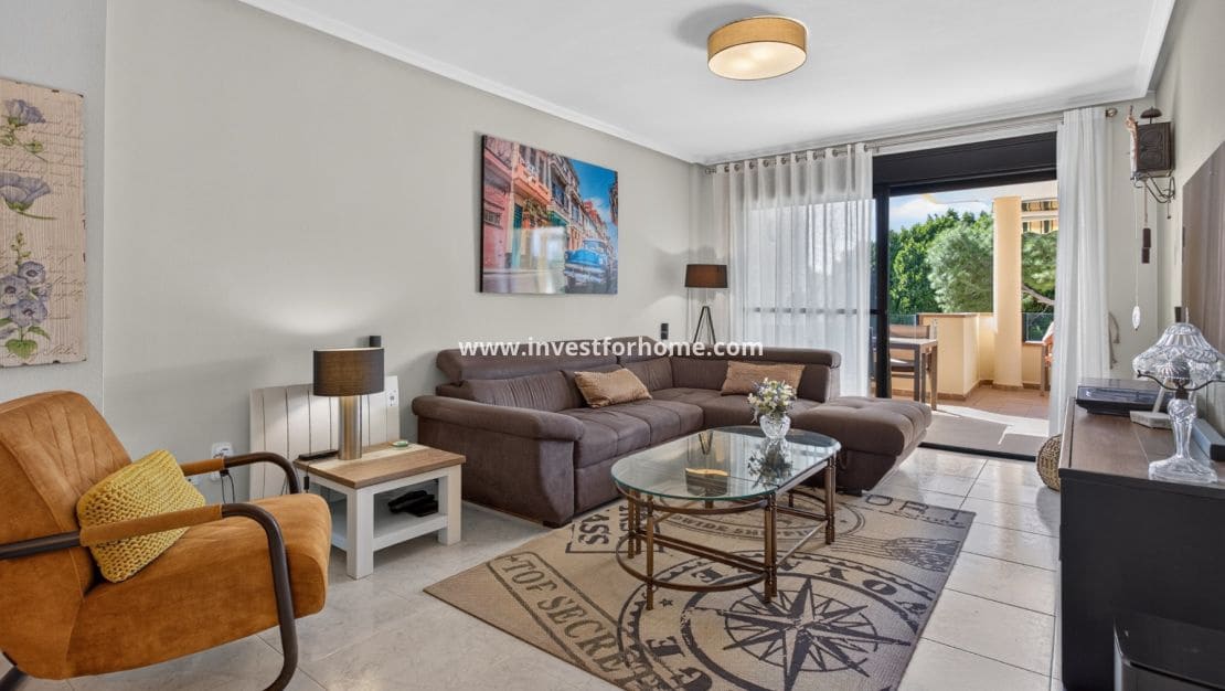 2 slaapkamer Appartement te koop in Orihuela Costa met zwembad - € 295.000 (Ref: 10182216)