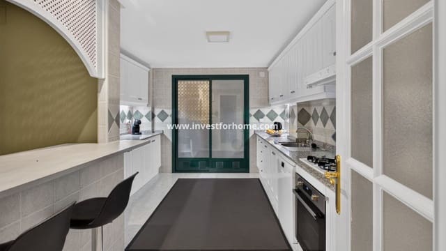2 slaapkamer Appartement te koop in Las Filipinas met zwembad - € 295.000 (Ref: 10182216)