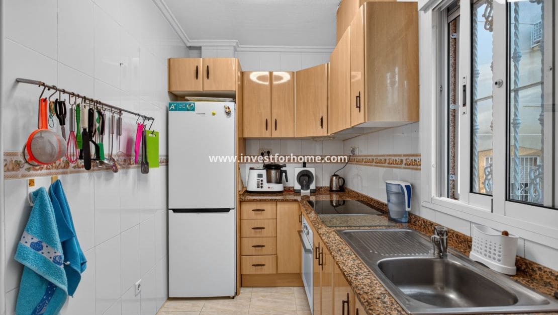 2 slaapkamer Bungalow te koop in Ciudad Quesada met zwembad - € 165.000 (Ref: 10182309)