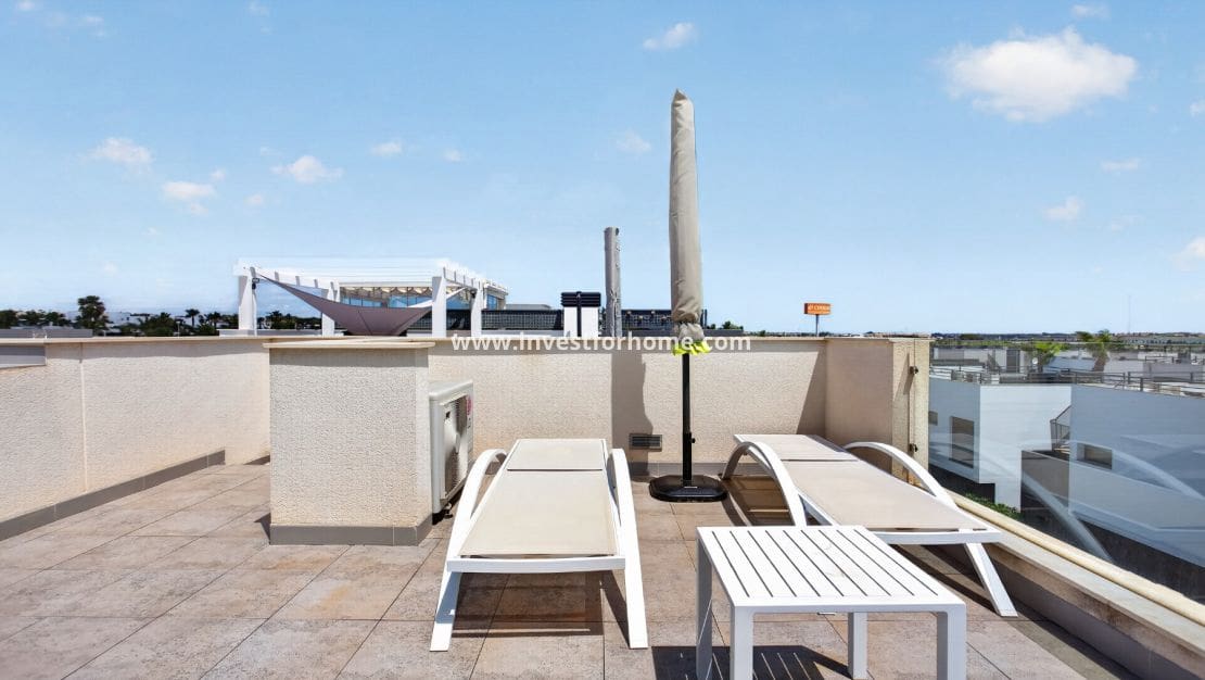2 bedroom Apartment for sale in Rojales - € 245,000 (Ref: 5110420)