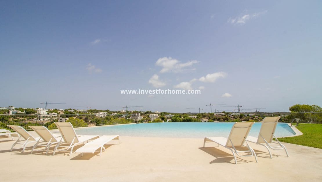 3 slaapkamer Appartement te koop in Las Colinas Golf met zwembad - € 859.000 (Ref: 7837663)