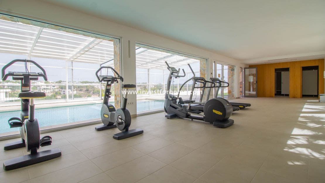 3 slaapkamer Appartement te koop in Las Colinas Golf met zwembad - € 859.000 (Ref: 7837663)