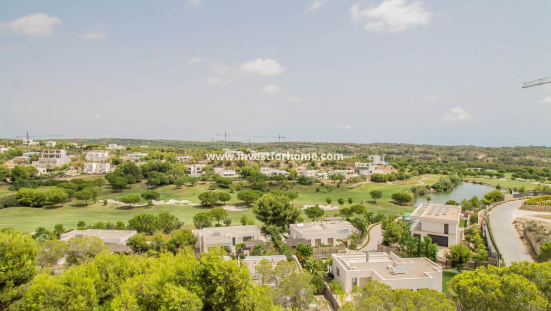 3 slaapkamer Appartement te koop in Las Colinas Golf met zwembad - € 859.000 (Ref: 7837663)