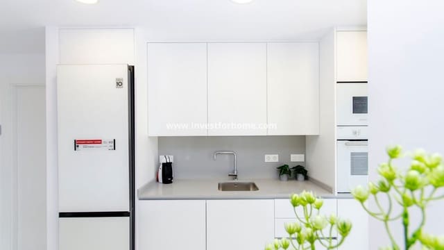 Chalet de 3 habitaciones en Orihuela Costa, Orihuela en venta con piscina - 415.000 € (Ref: 8145360)