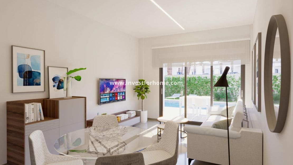 3 bedroom Villa for sale in Algorfa with pool - € 445,000 (Ref: 8147370)