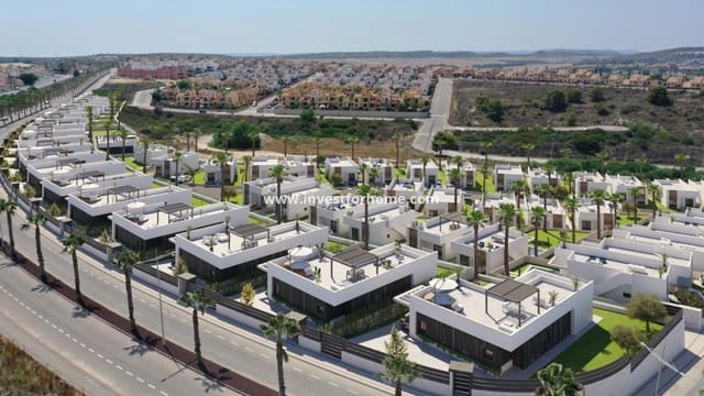 3 soveværelse Villa til salg i Algorfa med swimmingpool - € 445.000 (Ref: 8147370)