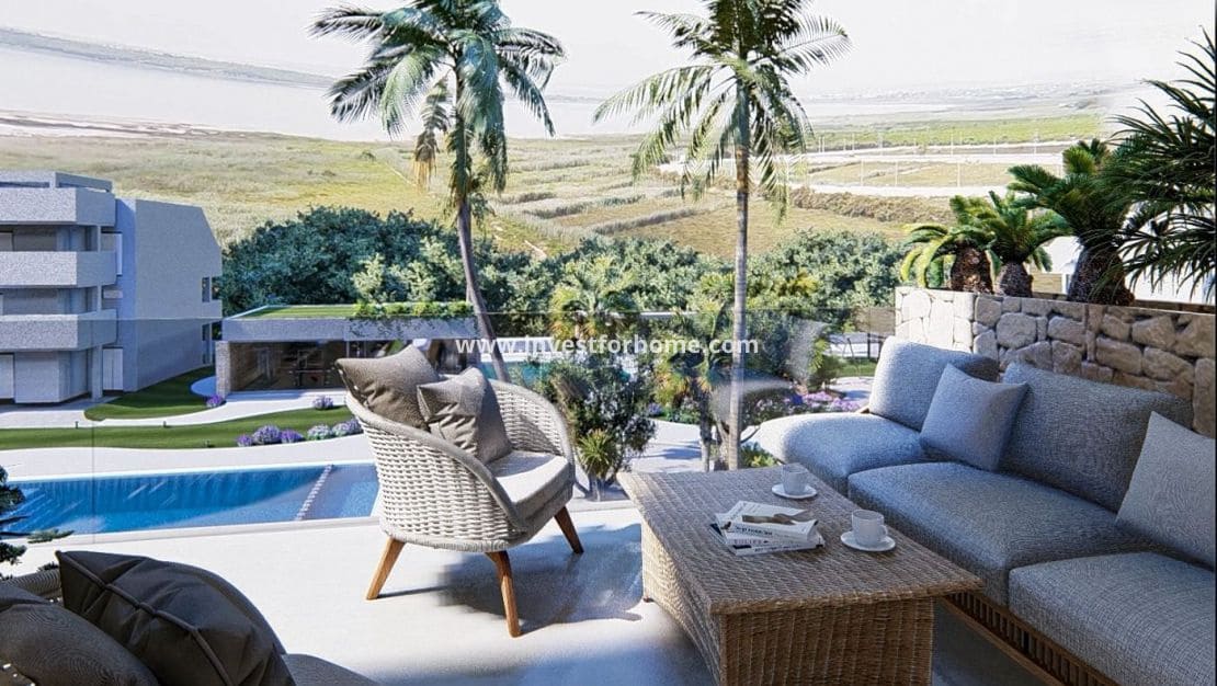 2 Zimmer Apartment zu verkaufen in El Raso mit Pool - 294.000 € (Ref: 8188674)