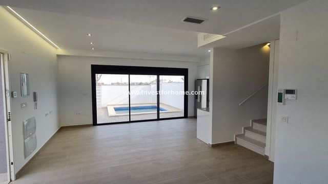 3 bedroom Villa for sale in Los Dolses, Orihuela with pool - € 449,900 (Ref: 8188682)