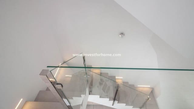 3 bedroom Villa for sale in Los Almendros (Orihuela Costa), Orihuela with pool - € 549,900 (Ref: 8188701)