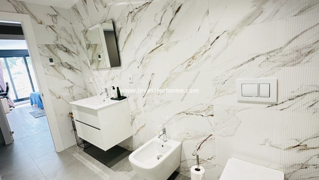 6 sovrum Villa till salu i Las Colinas Golf med pool - 2 350 000 € (Ref: 9240660)