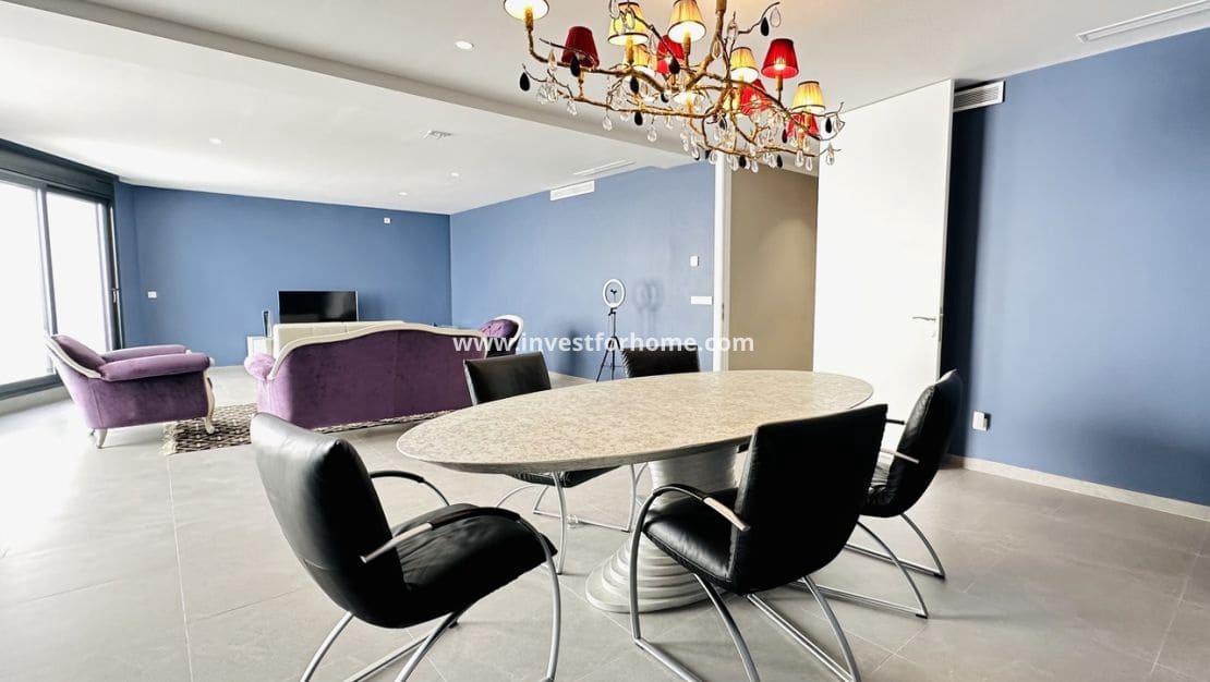 6 sovrum Villa till salu i Las Colinas Golf med pool - 2 350 000 € (Ref: 9240660)