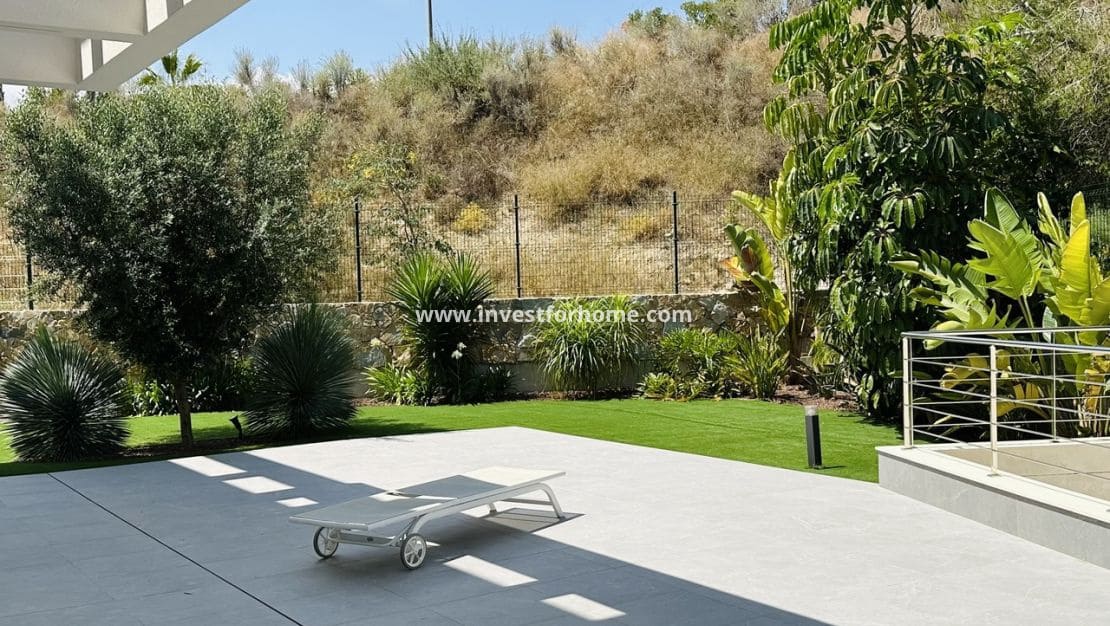 6 sovrum Villa till salu i Las Colinas Golf med pool - 2 350 000 € (Ref: 9240660)