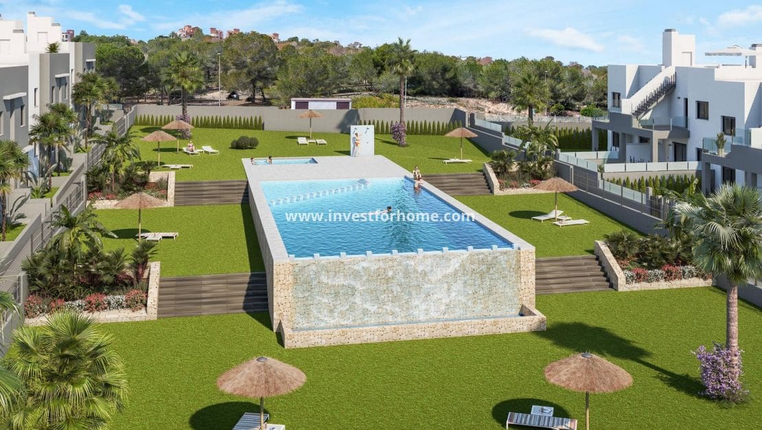 3 quarto Bungalow para venda em San Miguel de Salinas com piscina - 251 600 € (Ref: 9244399)