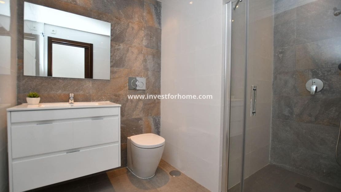 3 soveværelse Bungalow til salg i San Miguel de Salinas med swimmingpool - € 281.600 (Ref: 9244400)