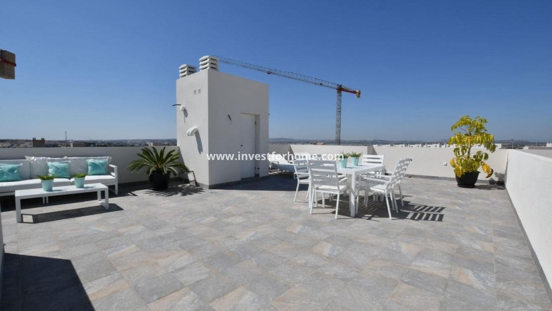 3 soveværelse Bungalow til salg i San Miguel de Salinas med swimmingpool - € 281.600 (Ref: 9244400)