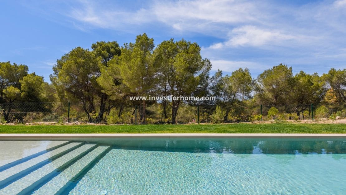 3 sovrum Villa till salu i Las Colinas Golf med pool - 1 385 000 € (Ref: 9244423)