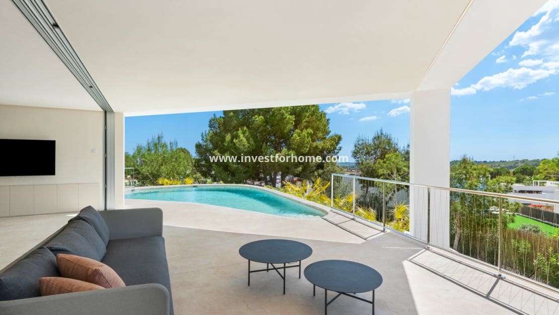 3 quarto Moradia para venda em Las Colinas Golf com piscina - 2 365 000 € (Ref: 9244425)