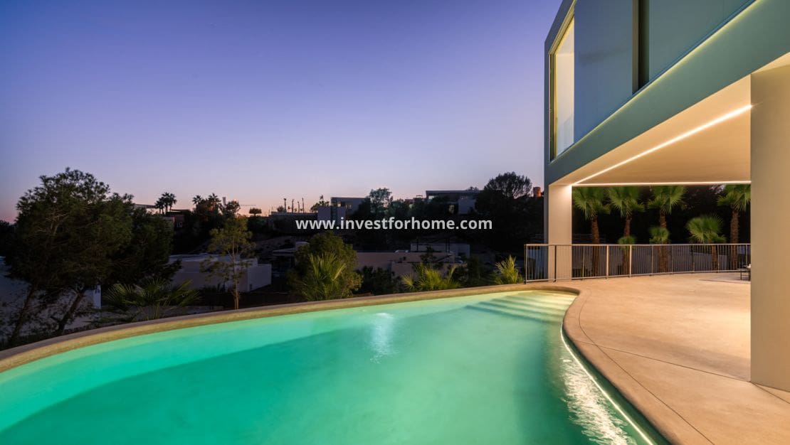 3 quarto Moradia para venda em Las Colinas Golf com piscina - 2 365 000 € (Ref: 9244425)