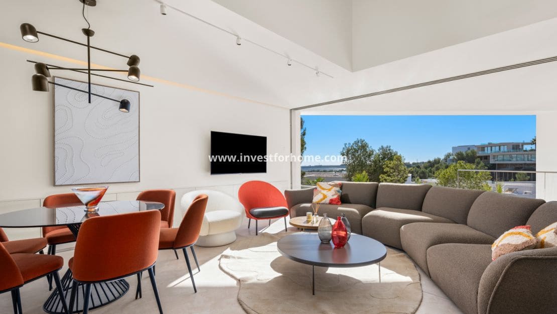 3 quarto Moradia para venda em Las Colinas Golf com piscina - 2 365 000 € (Ref: 9244425)