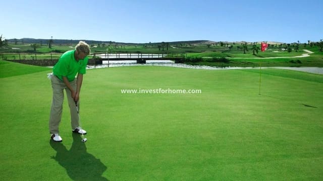 Chalet de 3 habitaciones en Orihuela Costa, Orihuela en venta con piscina - 469.900 € (Ref: 9244427)