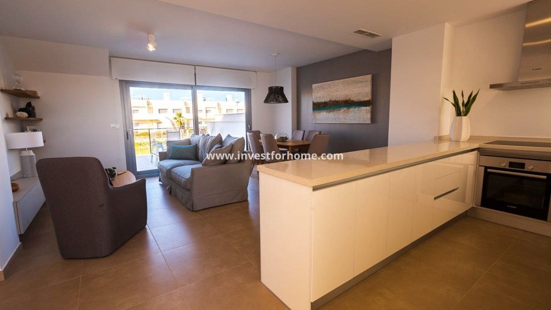 2 Zimmer Bungalow zu verkaufen in Orihuela Costa mit Pool - 299.900 € (Ref: 9244428)