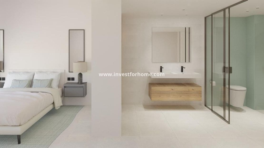 2 soveværelse Bungalow til salg i Torrevieja med swimmingpool - € 550.000 (Ref: 9244432)