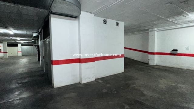 Garaż na sprzedaż w Centro, Torrevieja - 19 900 € (Ref: 9278712)
