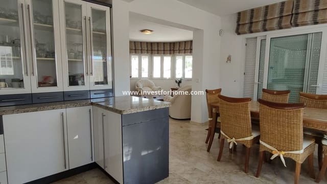 3 bedroom Villa for sale in Las Ramblas Golf, Orihuela with pool - € 465,000 (Ref: 9354228)