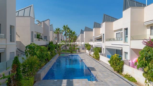 2 slaapkamer Appartement te koop in La Veleta, Torrevieja met zwembad - € 255.000 (Ref: 9394432)