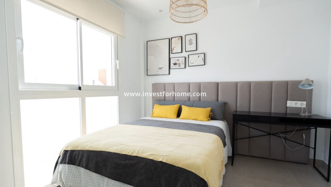 3 soveværelse Villa til salg i Pilar de la Horadada med swimmingpool - € 469.000 (Ref: 9412823)